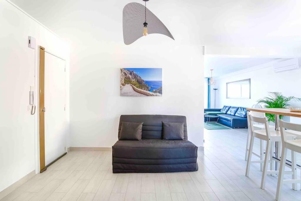 Les Pieds Dans L'eau Vue Exceptionnelle Sur La Appartement Marseille